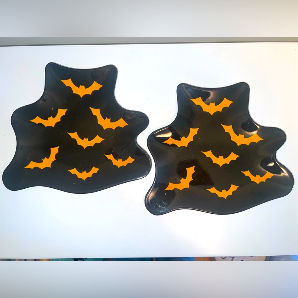 Halloween Plates w/ Bat Design
